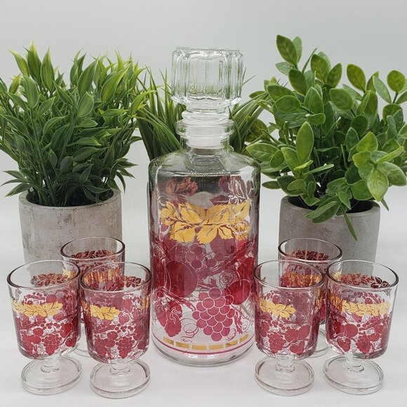 Luminarc France Vintage Gold & Red Fruit Glass Liqueur Decanter Set - Picture 3 of 12